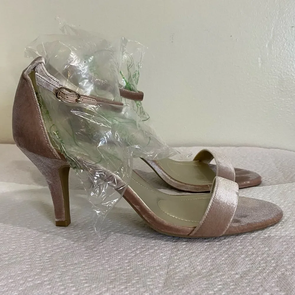 Bandolino Womens Madia Fabric Open Toe Ankle Strap Dark Blush heels 9.5